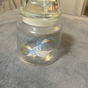 Canister with 2 ducks